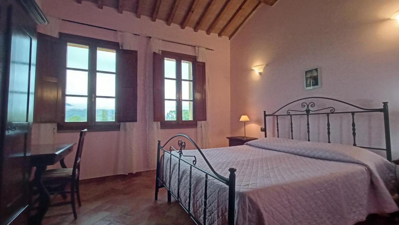 Il Chiassetto Agriturismo No Kids Villa กาสชินา ภายนอก รูปภาพ